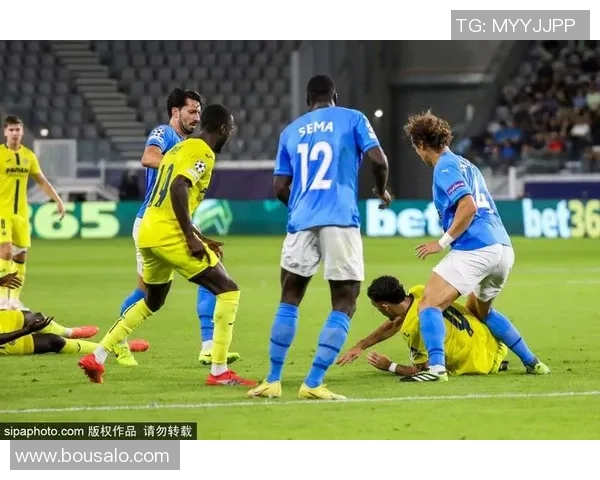 足球明星庆祝胜利的经典动作与背后的故事揭秘